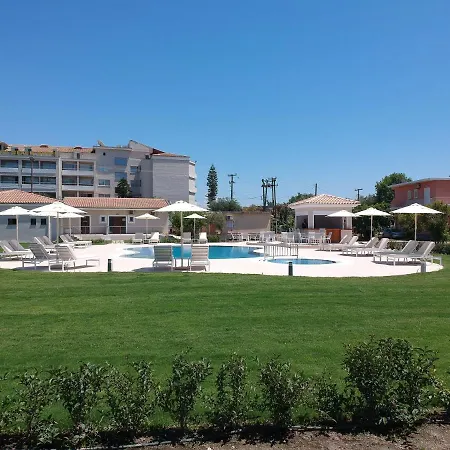Santos & Appartement Dassia (Corfu)